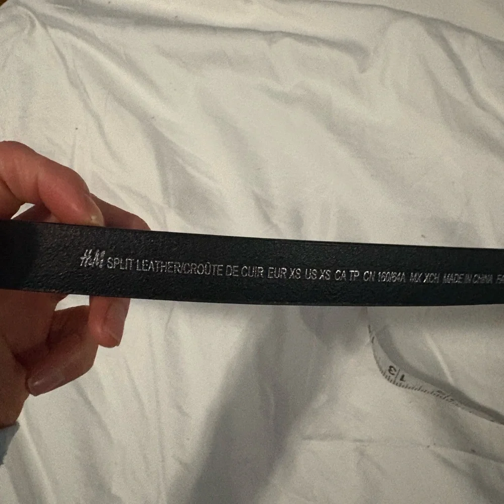 H&M Black Belt with Silver Buckle - Picture 3 of 3